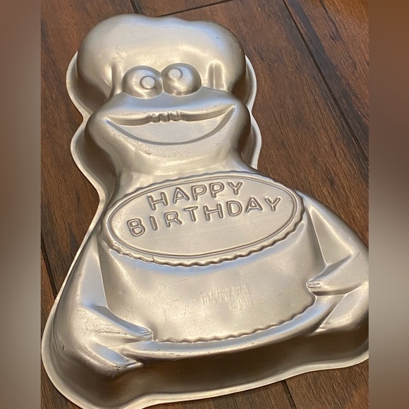 Vintage Wilton Cookie Monster Big Bird Cake Pan Aluminum Sesame Street Muppets - Picture 4 of 9